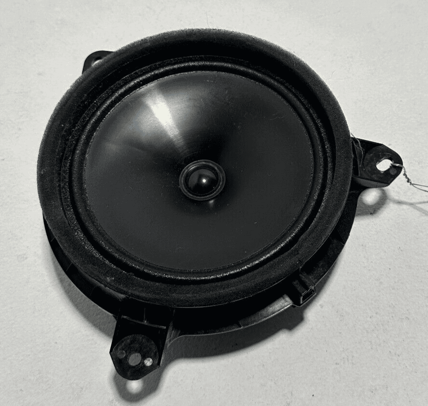 2019-2024 TOYOTA CAMRY SE DOOR AUDIO SOUND SPEAKER REAR RIGHT OR LEFT SIDE OEM