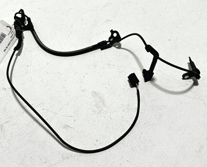 2018-2024 TOYOTA CAMRY SE WHEEL SPEED ABS SENSOR FRONT RIGHT PASSENGER SIDE OEM