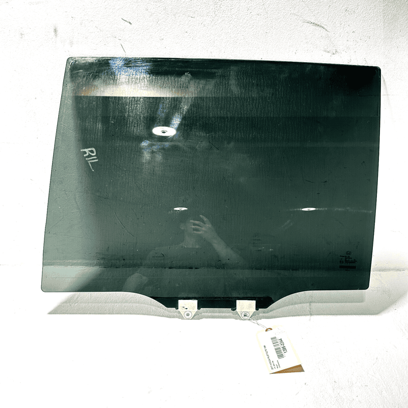 HONDA PILOT 2016-2018 Passport REAR LEFT DRIVER SIDE DOOR WINDOW GLASS OEM