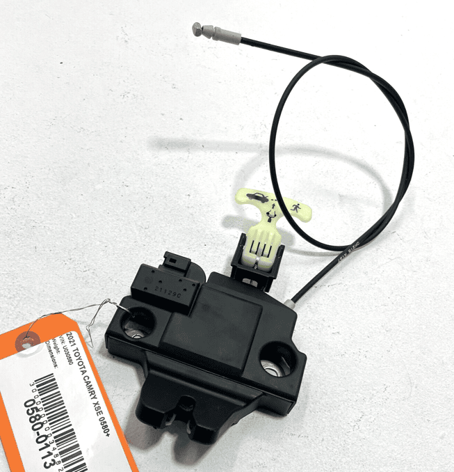 2018-19-20-2023 TOYOTA CAMRY REAR TRUNK DECK LID LATCH LOCK ACTUATOR MOTOR OEM