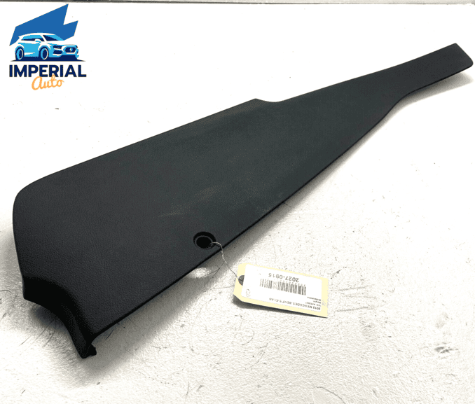 Mercedes W221 S550 Center Console Trim Panel Cover Passenger Side OEM 2010-