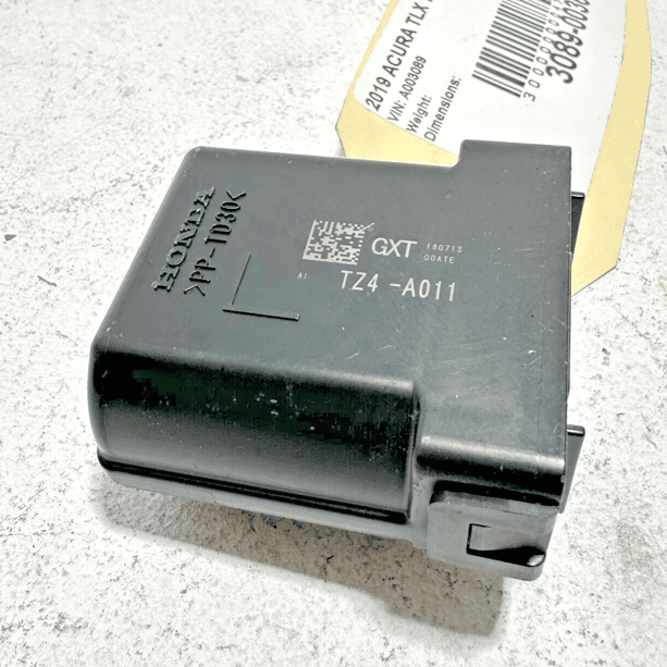 ACURA TLX 2018-2020  GATEWAY COMPUTER CONTROL MODULE UNIT OEM