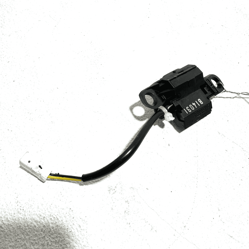 2015-2020 ACURA TLX FRONT RIGHT PASSENGER SIDE DOOR BLIND SPOT INDICATOR OEM