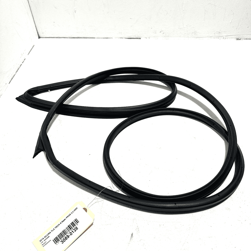 2015-2020 ACURA TLX FRONT RIGHT PASSENGER SIDE DOOR OUTER WEATHER STRIP SEAL OEM