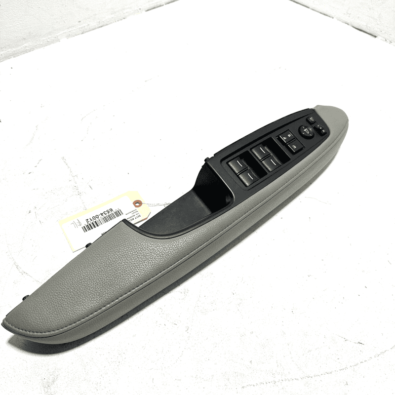 ACURA MDX 2017-2020 FRONT LEFT DRIVER SIDE DOOR ARMREST W/ WINDOW SWITCH OEM