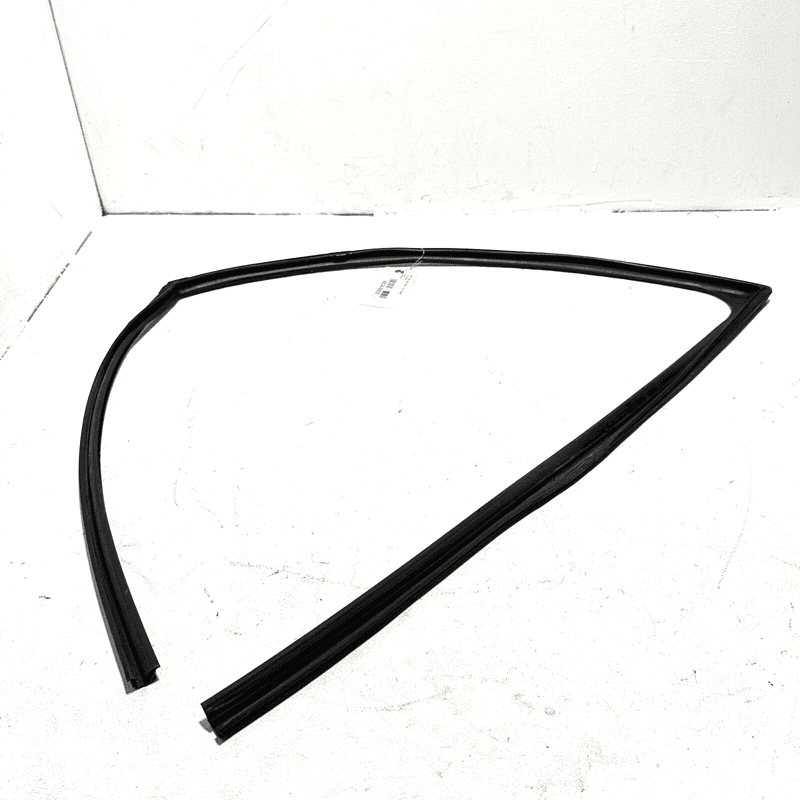 ACURA MDX 2014-2020 FRONT LEFT DOOR WINDOW RUN CHANNEL WEATHERSTRIP SEAL OEM