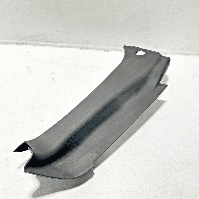 Front Right / Passenger Side Fender Garnish Upper Trim Acura MDX 2017-2020 OEM