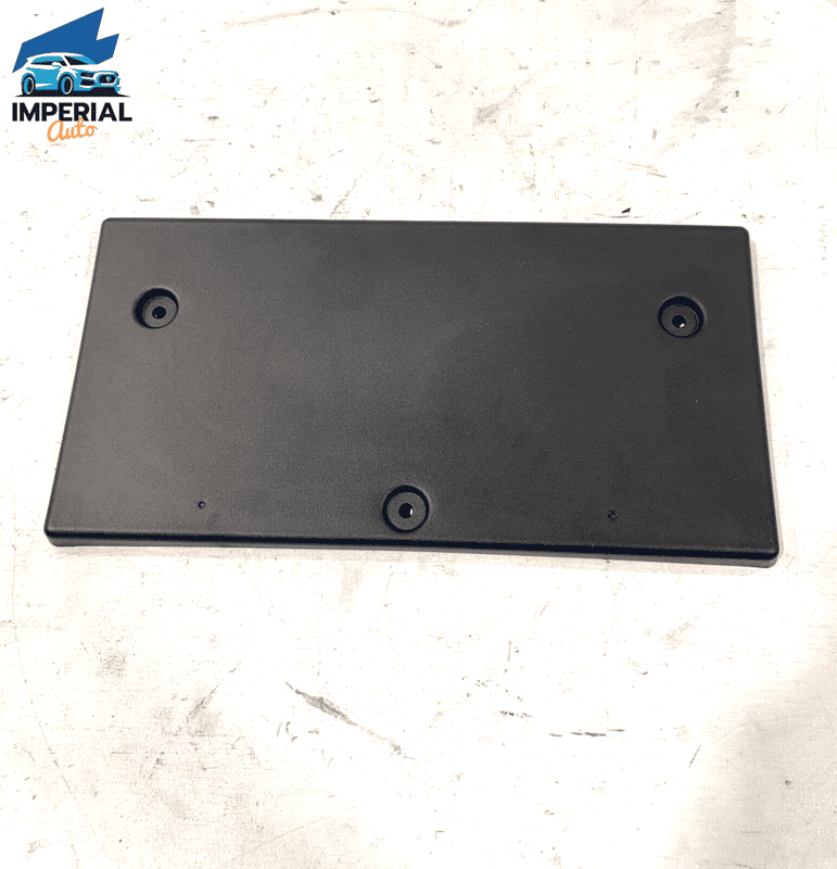 18-20 KIA RIO FRONT BUMPER LICENSE PLATE MOLDING BRACKET & SCREWS OEM -SET-