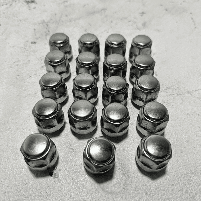 2018 HONDA PILOT EX-L / RIGHT SIDE WHEEL RIM LUG BOLT NUT OEM SET OF 19