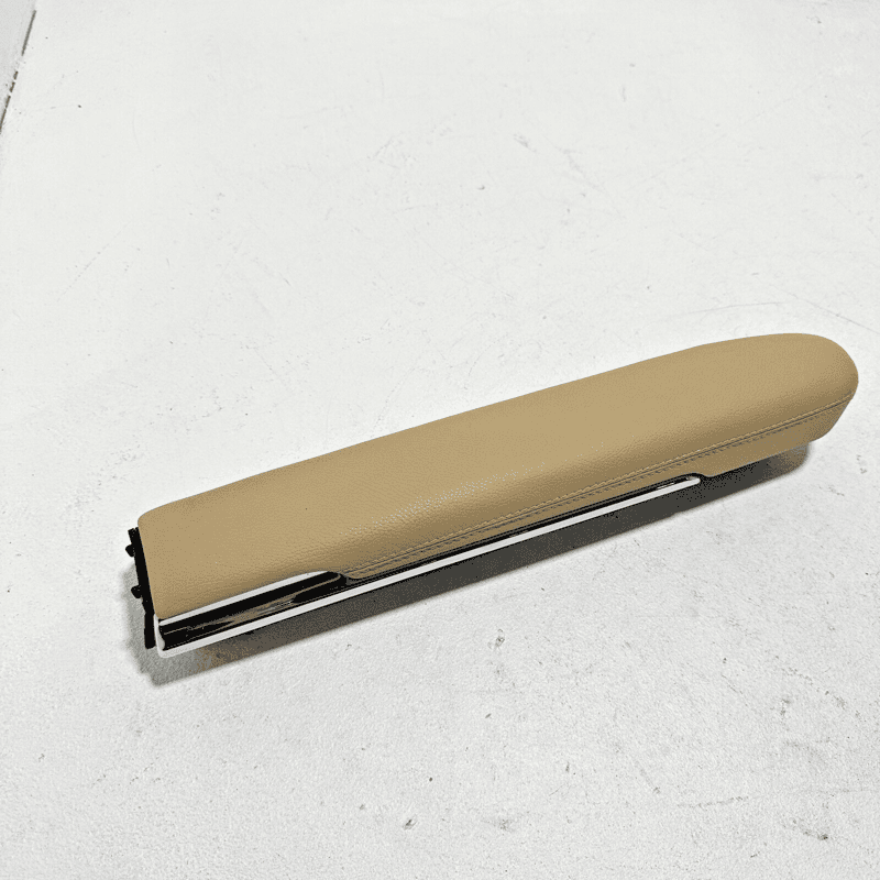 07-13 Mercedes W221 S550 Front Passenger Door Armrest Interior Panel Storage OEM