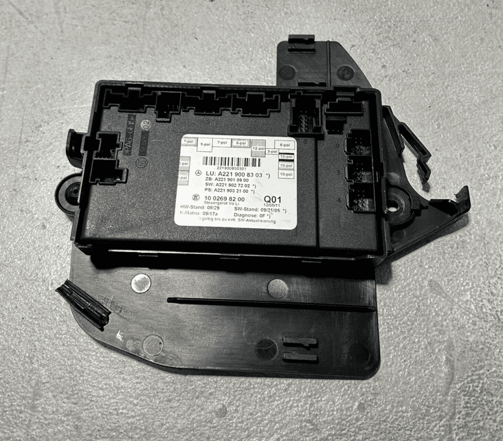 2012 MERCEDES-BENZ S550 Front Left Driver Side Door Control Module Unit OEM