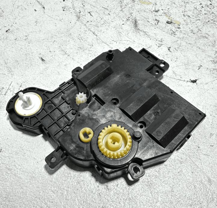 2018-19-20-21-22-23-2024 TOYOTA CAMRY XSE HVAC AIR INLET DOOR ACTUATOR OEM