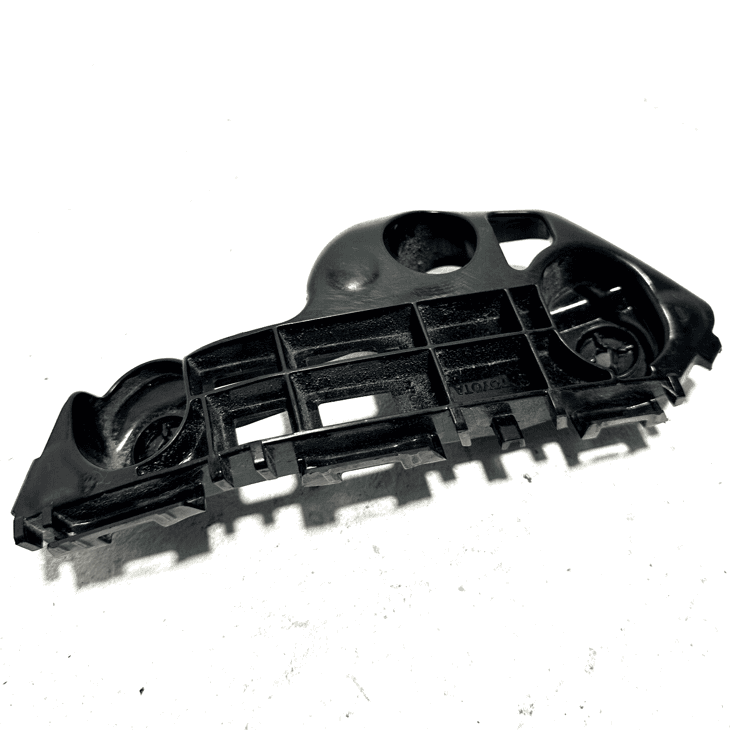2018-2024 TOYOTA CAMRY FRONT LEFT DRIVER SIDE BUMPER BRACKET RETAINER GUIDE OEM