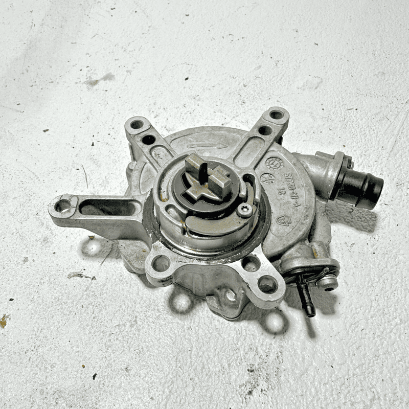 Engine Motor Vacuum Pump 85K Miles Mercedes S550 2012 OEM