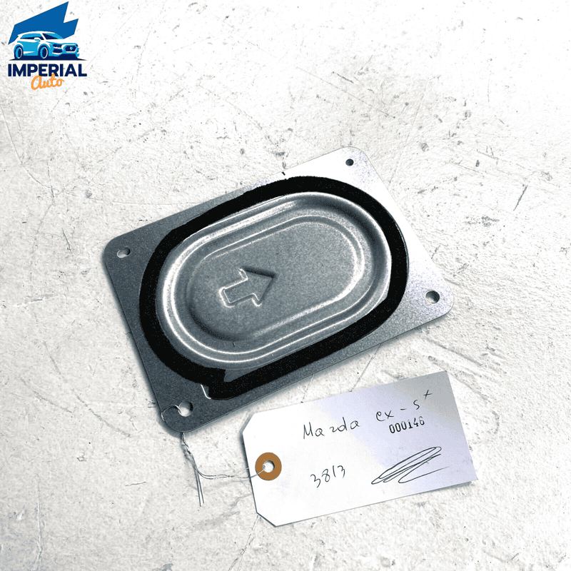 MAZDA CX-5 2017 - 2021 REAR FLOOR FUEL TANK RIGHT SIDE ACCESS COVER PLATE O