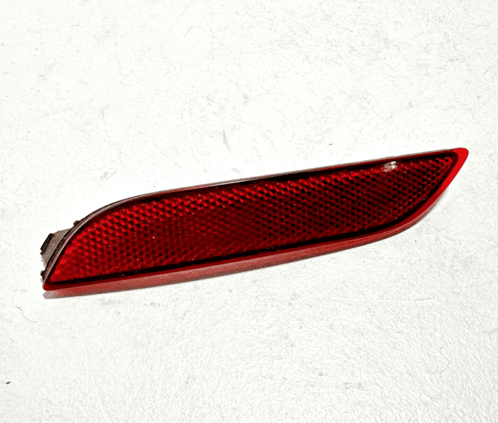 Rear Bumper Left Side Reflector Marker Light Lamp Toyota Camry 2018-2024 OEM