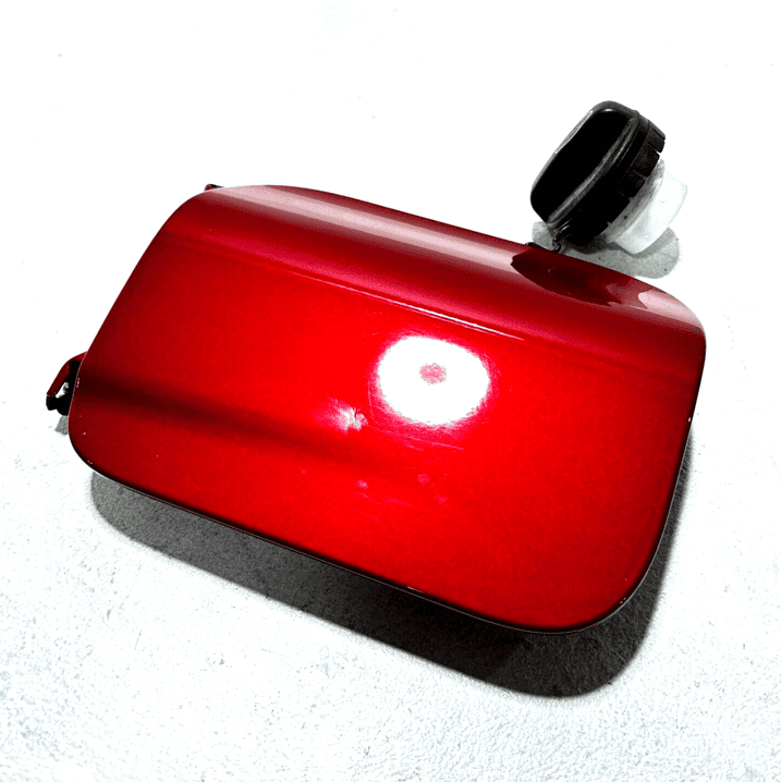 2018-2024 TOYOTA CAMRY REAR FUEL GAS TANK FILLER DOOR COVER CAP RED 3U5 OEM