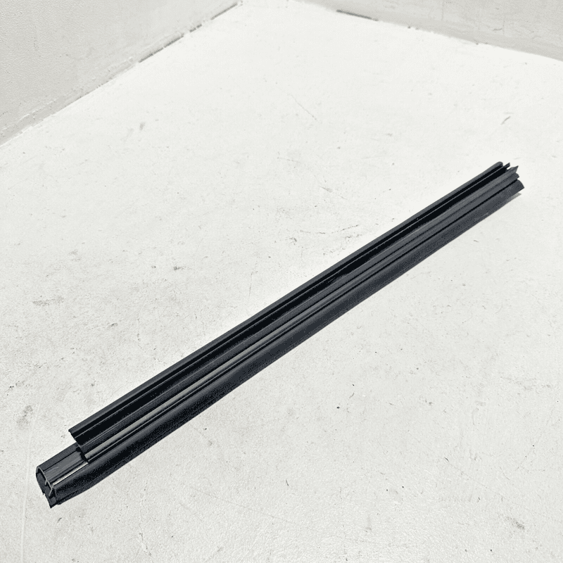 TOYOTA CAMRY REAR DRIVER SIDE DOOR WINDOW INNER WEATHERSTRIP SEAL OEM 2018-2024