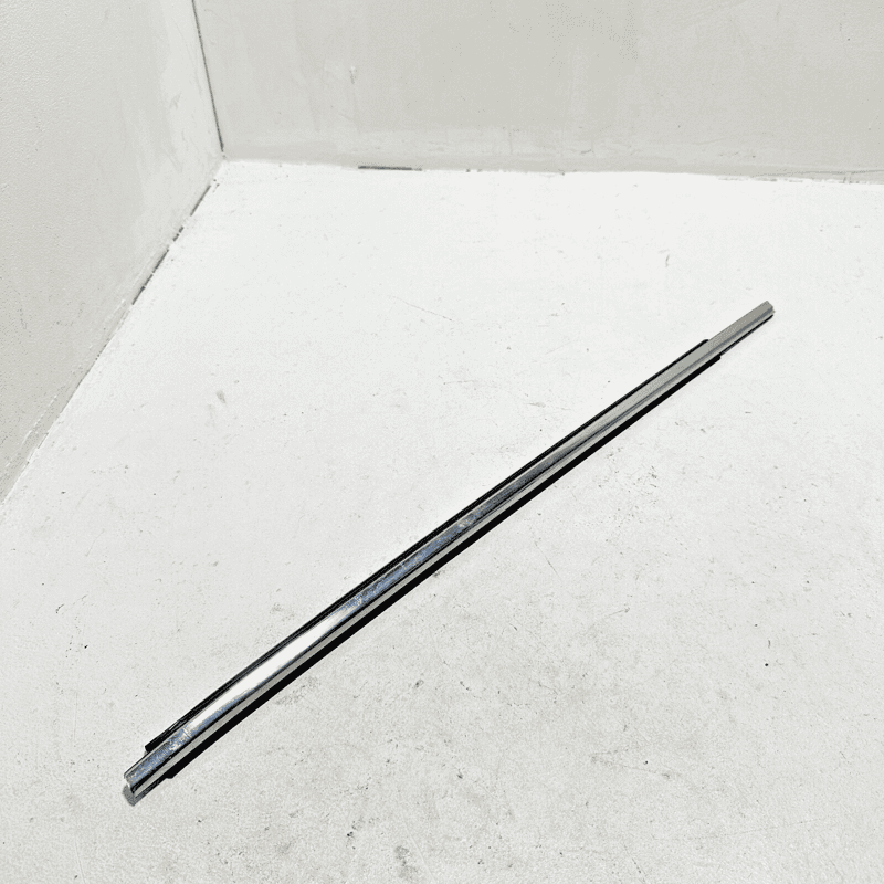 2018-2024 REAR LEFT DRIVER SIDE DOOR WINDOW BELT MOLDING OEM TOYOTA CAMRY OEM