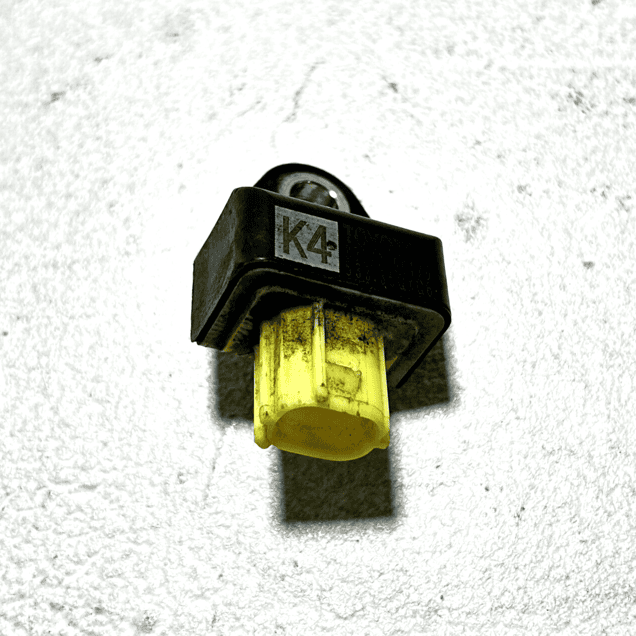 2018-2022 TOYOTA CAMRY FRONT LEFT OR RIGHT SIDE IMPACT CRASH SENSOR 1PCS OEM