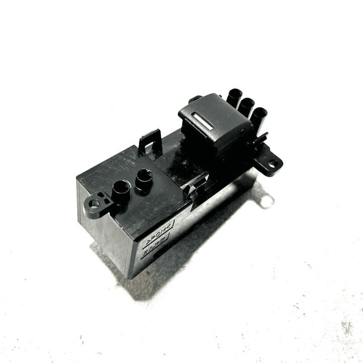 2016-2022 HONDA PILOT REAR LEFT OR RIGHT DOOR POWER WINDOW SWITCH 1 PCS OEM