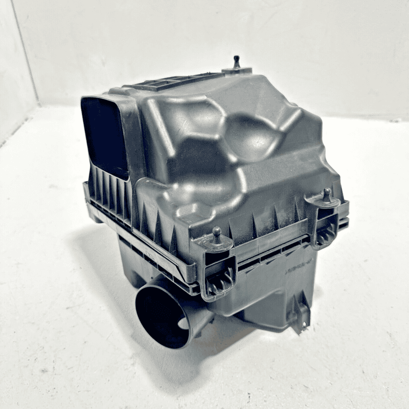 TOYOTA CAMRY XLE XSE ENGINE AIR CLEANER INTAKE FILTER HOUSING BOX 2018-2024 OEM