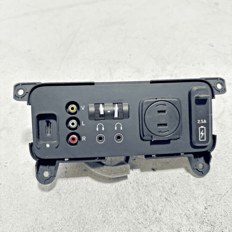 2016 - 2018 HONDA PILOT REAR CENTER CONSOLE AUX HDMI USB PORT HUB VIDEO OEM