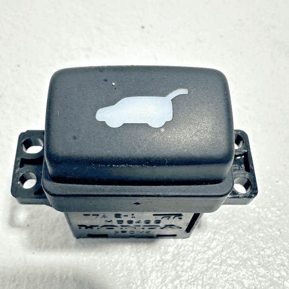 HONDA PILOT TAILGATE LIFTGATE BACK DOOR POWER CONTROL SWITCH OEM 2016-2024