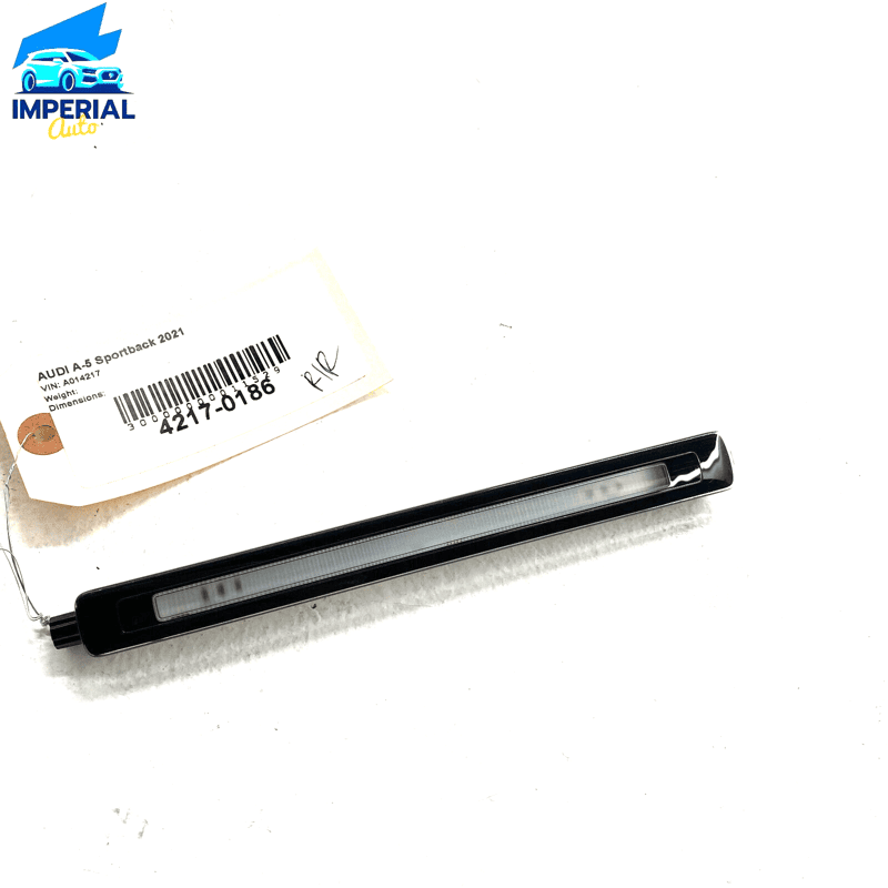 18-21 AUDI A5 SPORTBACK TRUNK LEFT OR RIGHT INTERIOR LED LIGHT LAMP  1PCS O