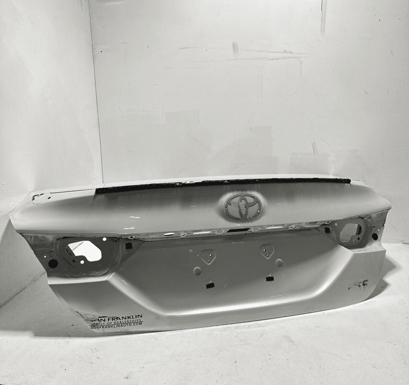 DEFECT! TOYOTA CAMRY XSE TAILGATE TRUNK DECK LID SHELL PANEL 2018-2024 *2ps* OEM