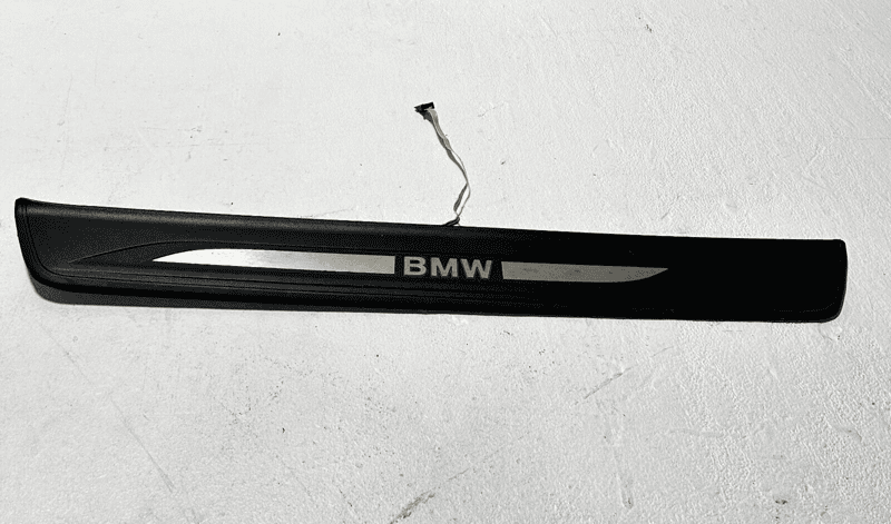 2011-2016 BMW 550XI FRONT LEFT SIDE DOOR SILL SCUFF PLATE PANEL TRIM OEM