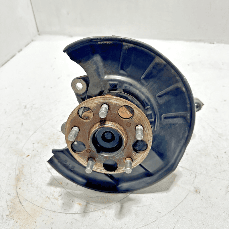 TOYOTA CAMRY XSE 2.5L REAR LEFT DRIVER SIDE SPINDLE KNUCKLE HUB 2018-2024 OEM