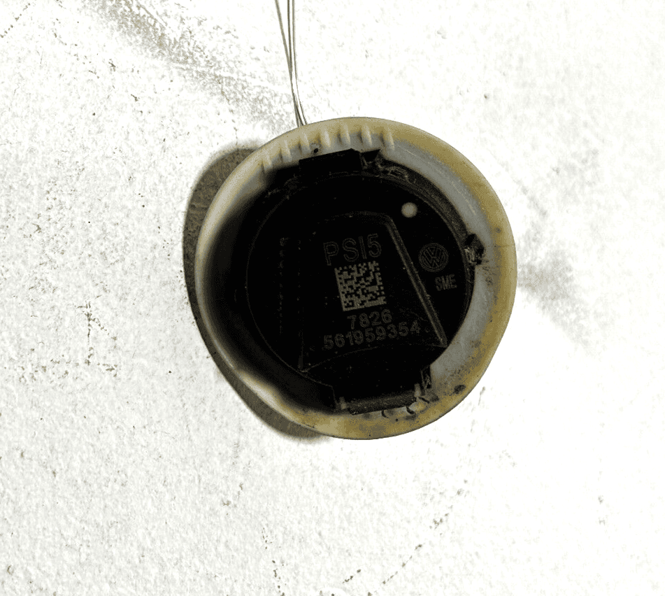 2012-2018 VOLKSWAGEN PASSAT S FRONT RIGHT OR LEFT SIDE CRASH IMPACT SENSOR OEM