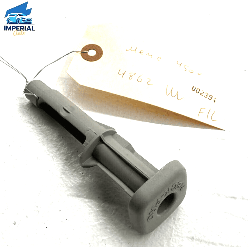 2010-2012 MERCEDES-BENZ GL 450 Front Left Seat Headrest Sleeve Guide Lock O