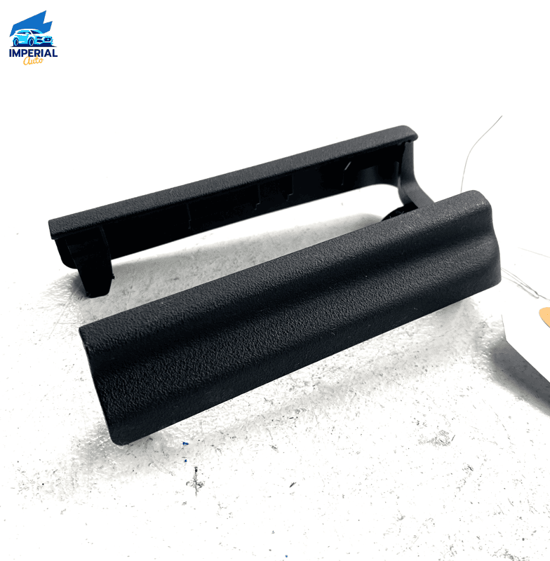 2018–2022 HONDA ACCORD FRONT RIGHT RH SIDE SEAT TRACK COVER OEM 81106-TVA-0