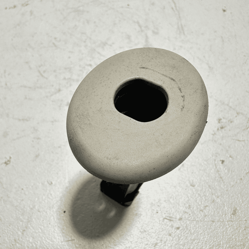 MERCEDES W222 S550 FRONT RIGHT OR LEFT SEAT HEADREST GUIDE INSERT 2014-2017 OEM