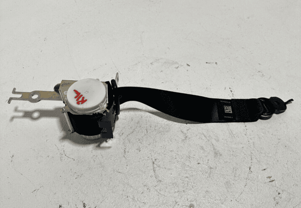 2011-2016 BMW 528xi SEAT BELT SEATBELT RETRACTOR REAR RIGHT / LEFT OEM