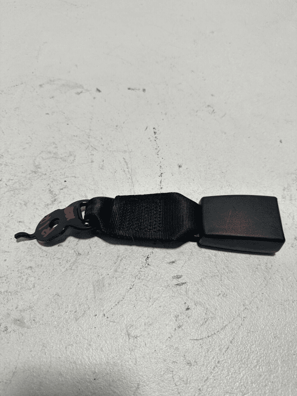 2012-2016 BMW 528xi REAR CENTER MIDDLE SEAT BELT SEATBELT BUCKLE OEM