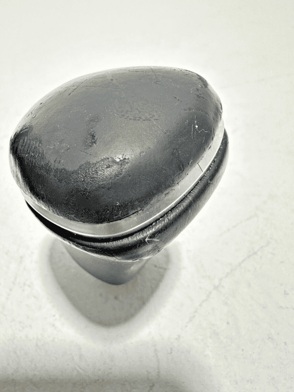 TOYOTA CAMRY AUTOMATIC TRANSMISSION GEAR SHIFTER LEVER KNOB 2018 - 2019 OEM