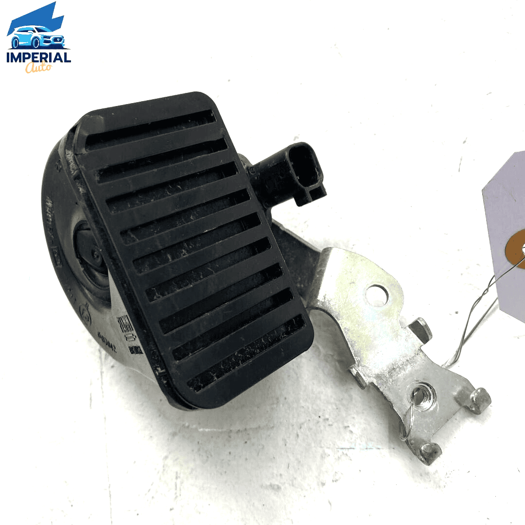 Left Driver Side High Pitch Horn F1EZ-13801-A OEM Ford Focus ST 2015-2018