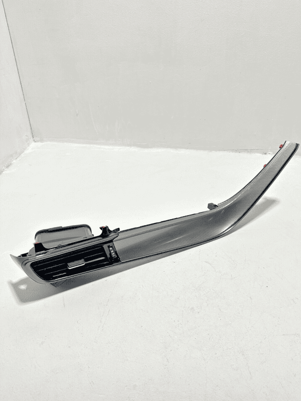 19-2020 TOYOTA CAMRY DASH DASHBOARD PASSENGER SIDE BEZEL MOLDING & AIR VENT OEM