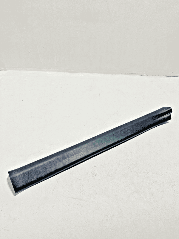 TOYOTA CAMRY FRONT DRIVER SIDE DOOR SILL SCUFF PLATE TRIM COVER 2018 - 2024 OEM