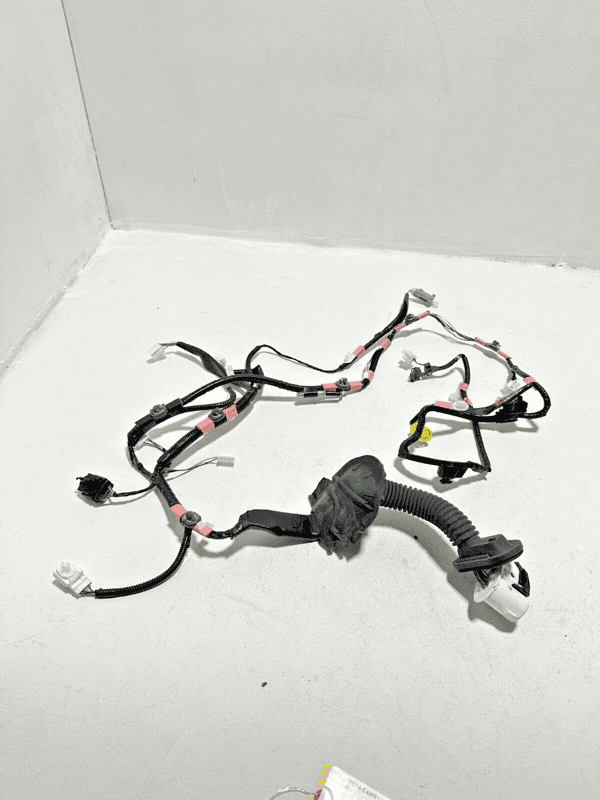 TOYOTA CAMRY 2019-2020 FRONT LEFT DRIVER SIDE DOOR WIRE WIRING HARNESS OEM