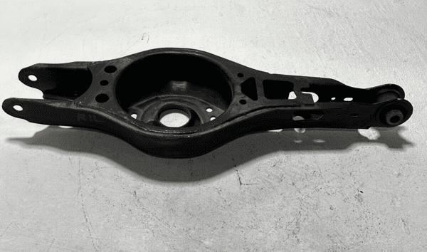 2018-2024 TOYOTA CAMRY SUSPENSION LOWER CONTROL ARM REAR LEFT OR RIGHT SIDE OEM