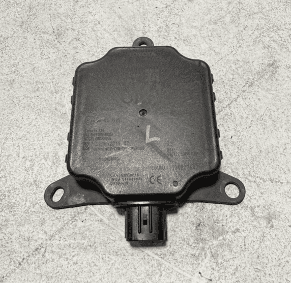 Driver Side Blind Spot Radar Sensor Module Toyota Camry 2018-2020 OEM