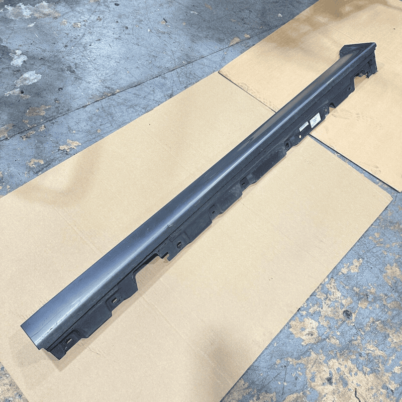 2010-2017 BMW 550I 550XI LEFT DRIVER SIDE SKIRT ROCKER MOLDING PANEL OEM