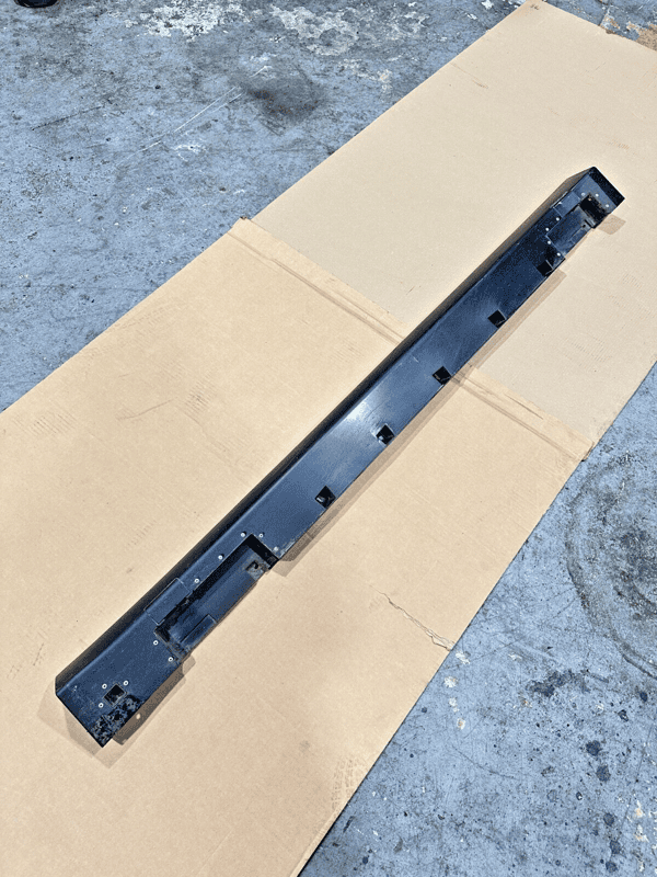 2013-2016 CHEVROLET SONIC DRIVER SIDE LOWER BODY SKIRT ROCKER PANEL BLACK OEM