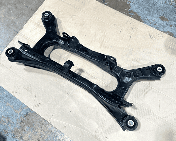 2018-2024 TOYOTA CAMRY REAR SUBFRAME CROSSMEMBER CRADLE UNDERCARRIAGE OEM