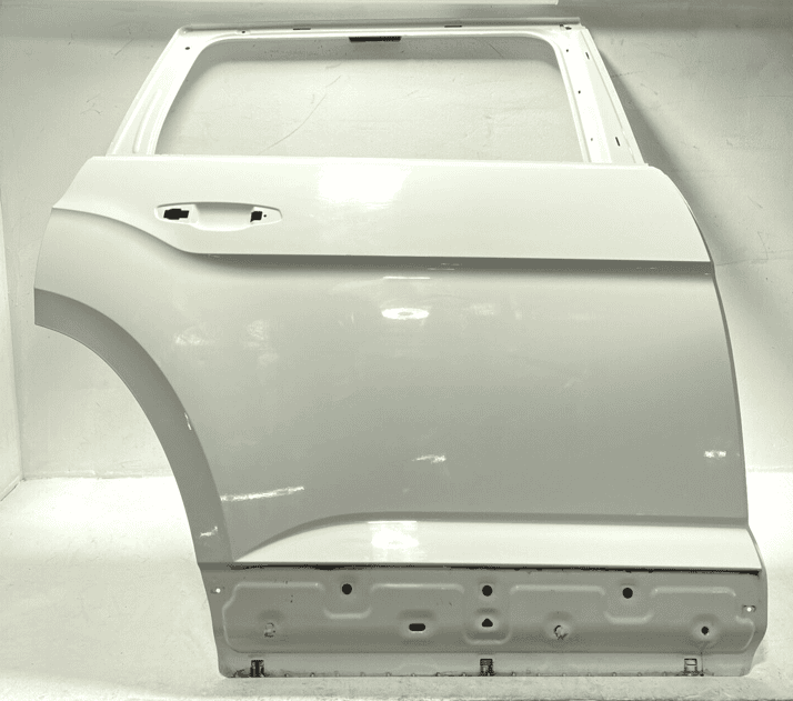 18-24 Volkswagen Atlas Rear Passenger Door Shell Cover Panel OEM Pure White 0Q0Q