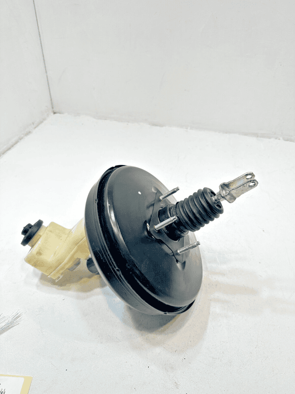 TOYOTA CAMRY BRAKE MASTER CYLINDER & BOOSTER & RESERVOIR OEM 2018 - 2024